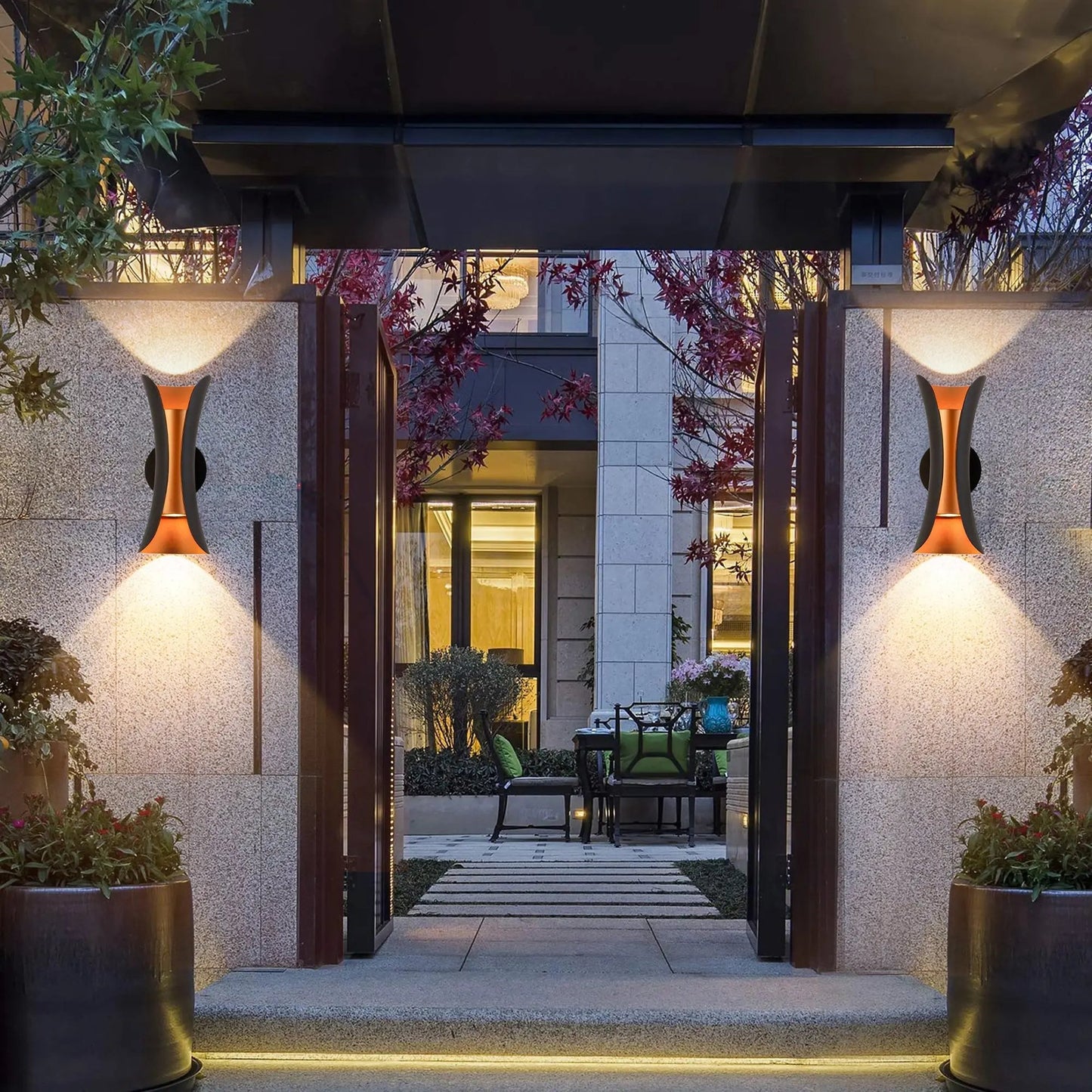 Outdoor Black Head Spotlight Wall Lamp-1