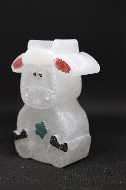 Charming Cow Resin Decor for Unique Home Accents-1